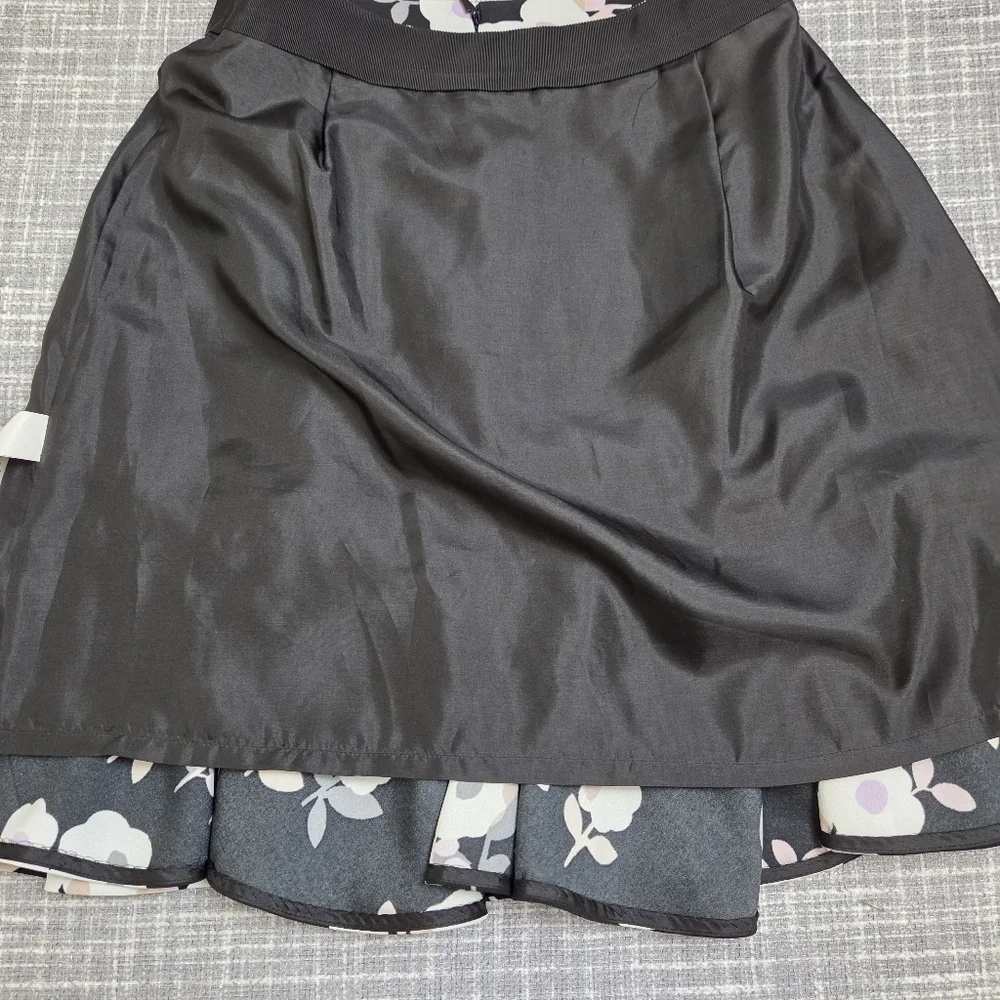 KATE SPADE Posy Floral Flounce Skirt Whimsies Black Pink Size 6 W28